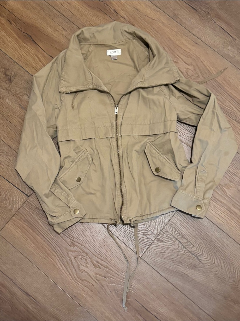 LOFT Utility Anorak Jacket in Khaki Tan